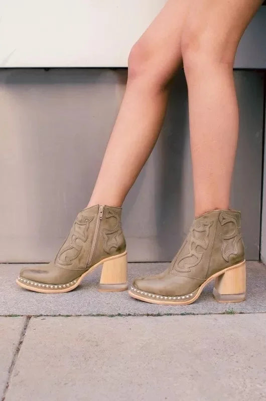 Bottines Élégantes à Talons