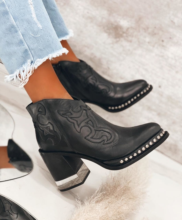 Bottines Élégantes à Talons